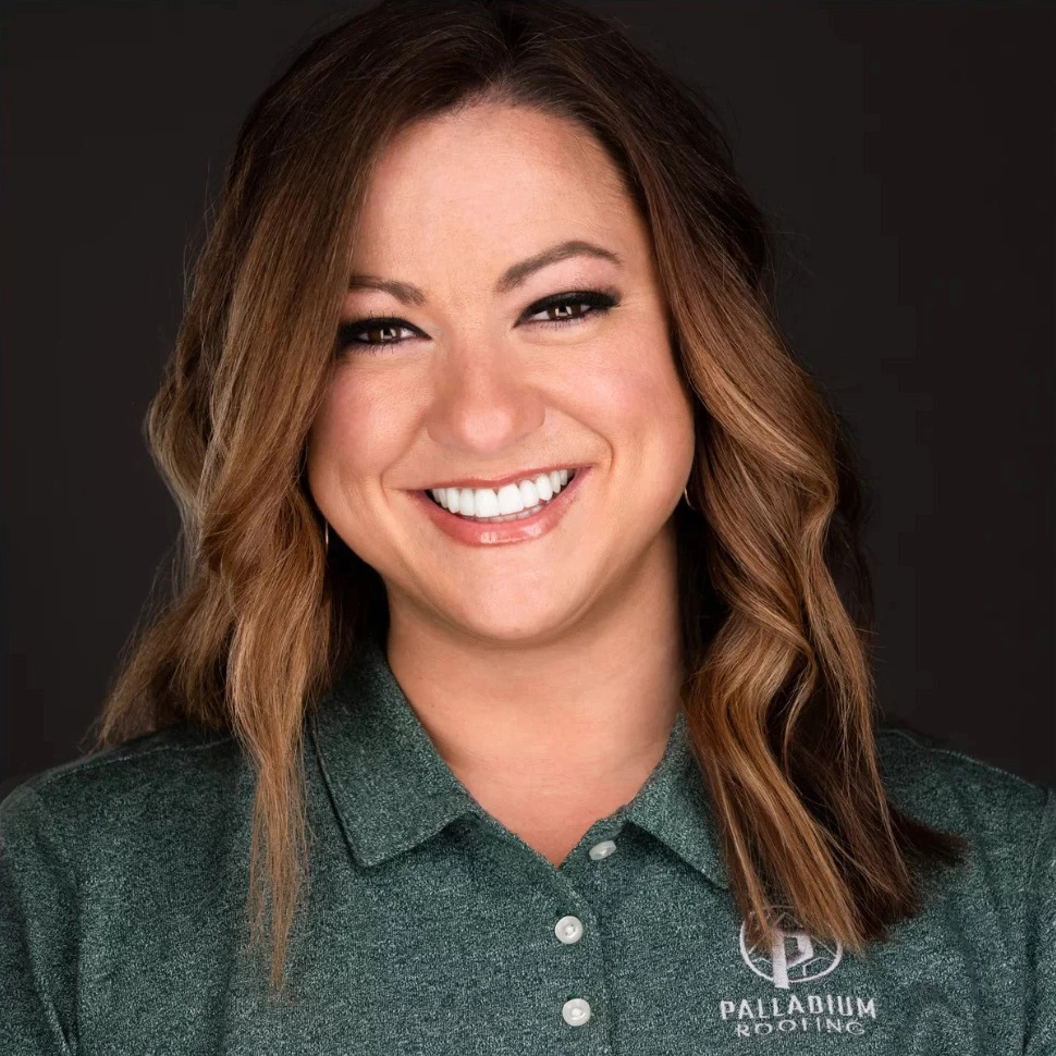Julie Coffman headshot