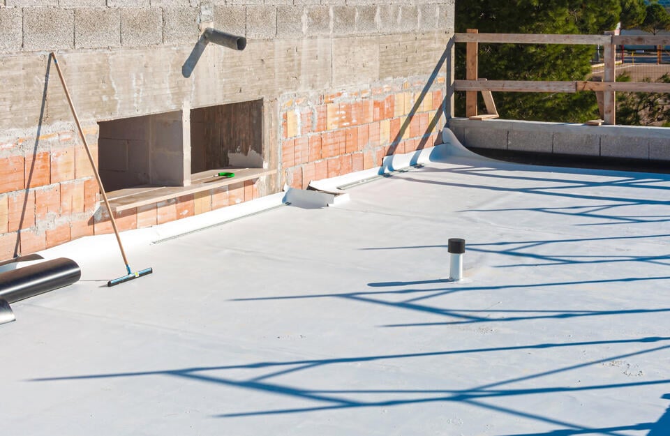 pvc roofing-flat roof mid pvc roof installation