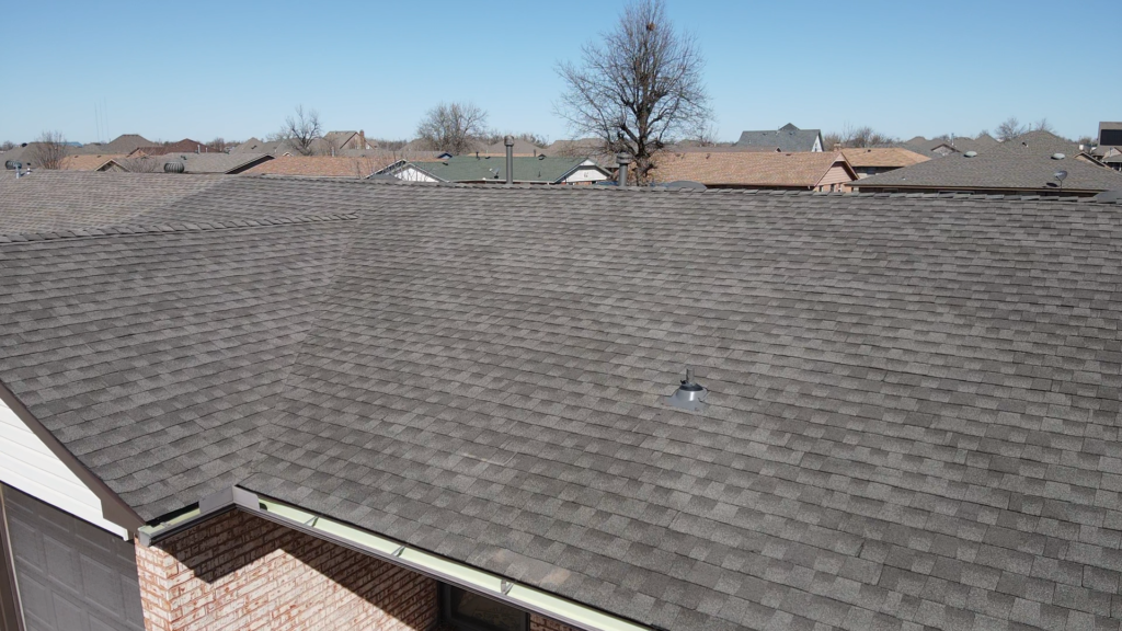 grey asphalt shingle roof